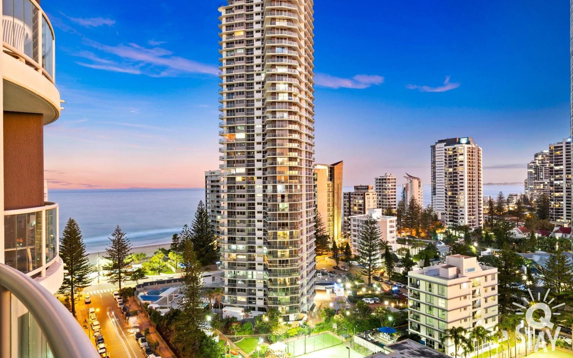 Legends Surfers Paradise MID WEEK MADNESS DEAL - Q Stay Gold Coast Exterior foto