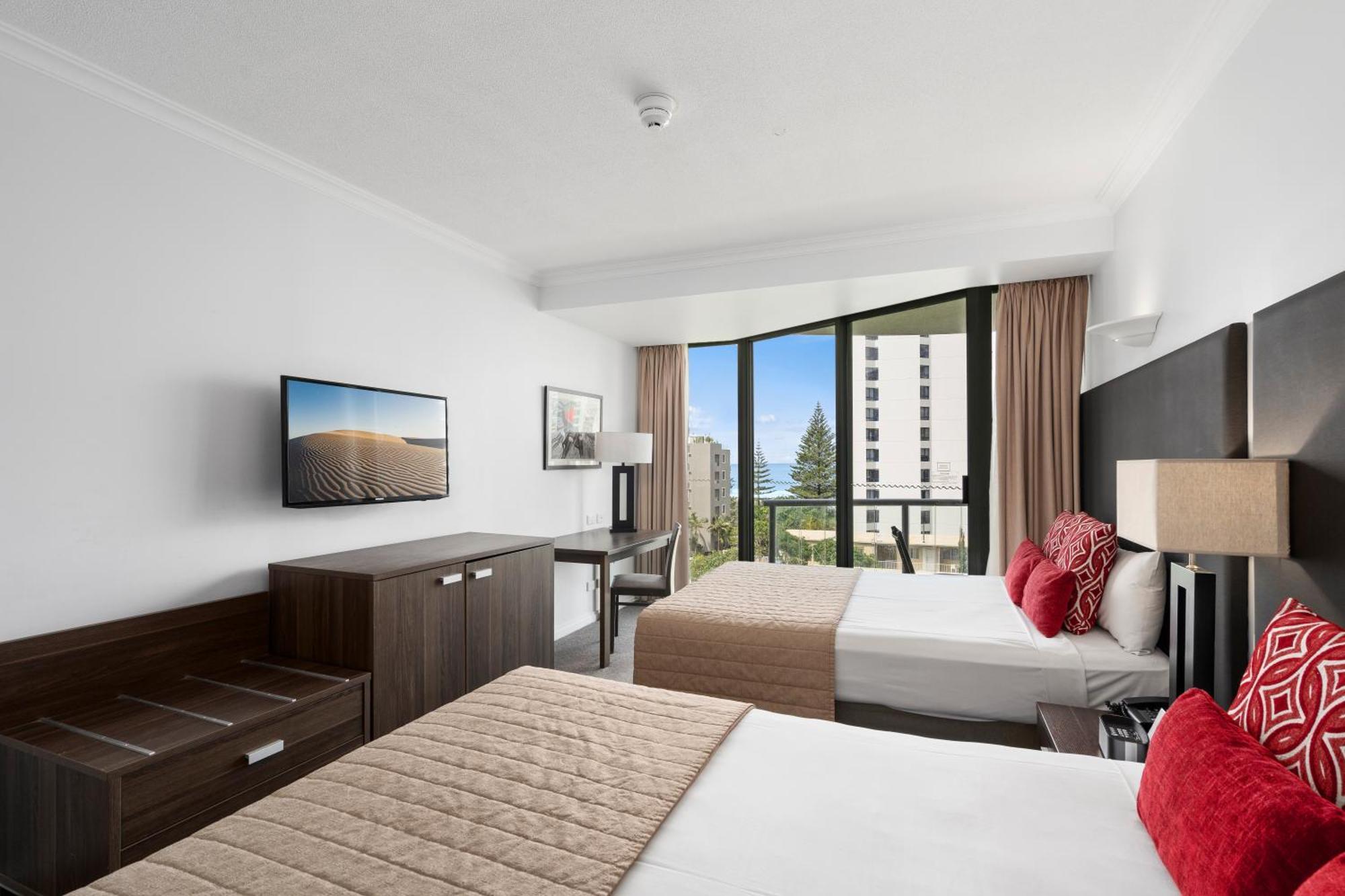 Legends Surfers Paradise MID WEEK MADNESS DEAL - Q Stay Gold Coast Exterior foto